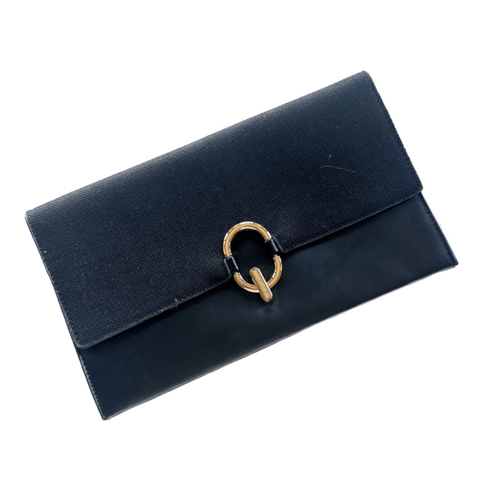 Two toned black leather clutch